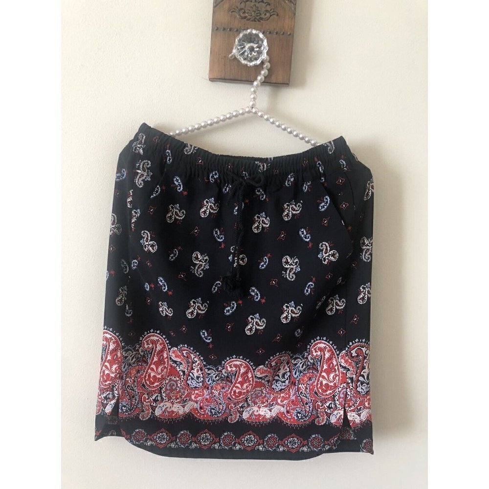 LOFT Petite Size PS Black Red Paisley Skirt Pockets Elastic Waist